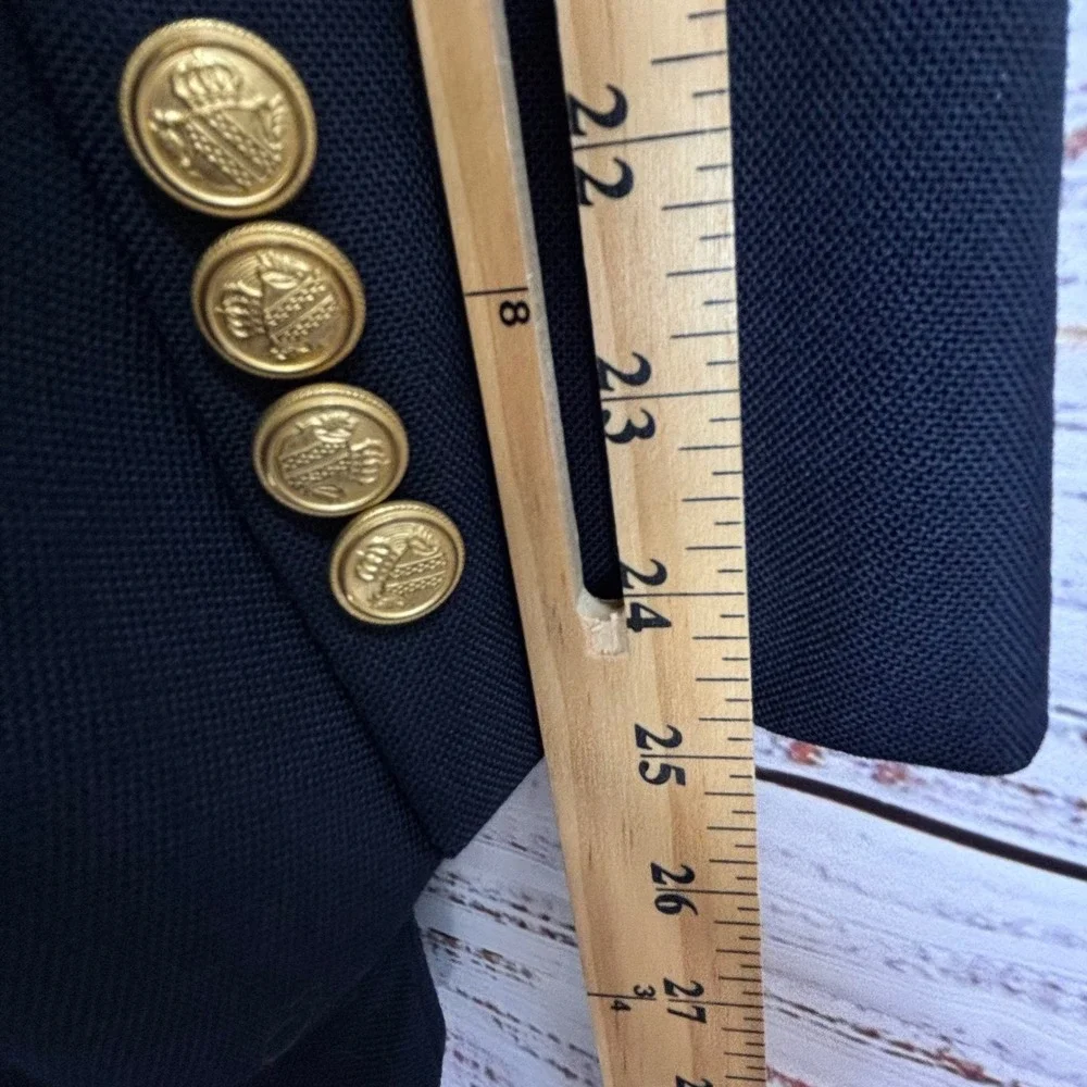 Vintage Navy Blue Blazer 44R Worsted Wool Blend Gold Crest Buttons Preppy Ivy